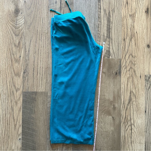 NWT Juicy Couture Capri Sweatpants Large - Picture 6 of 8